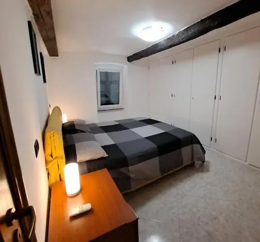 La Finestra Sul Mare * Genua